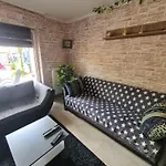 Comfortable Apartamento *
